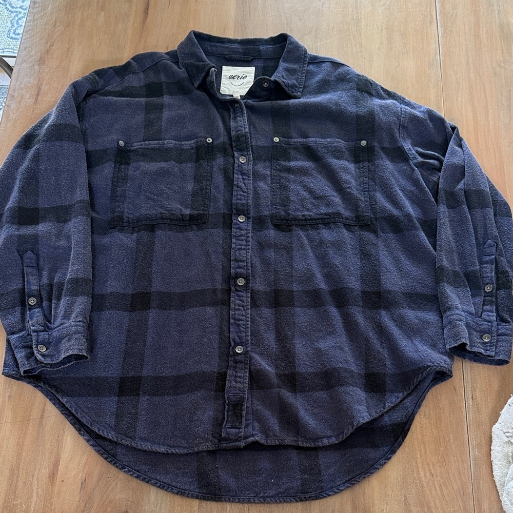 aerie medium faded Navy and Black Plaid Button-Down Shirt